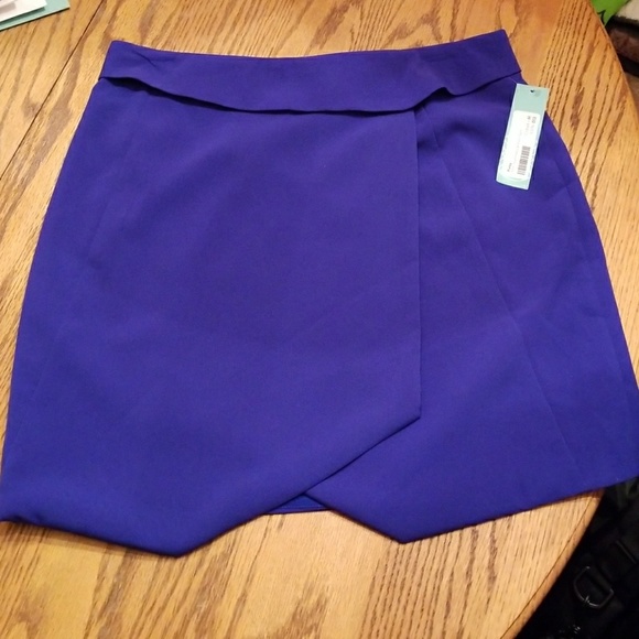 Pixley Dresses & Skirts - Asymetrical skirt